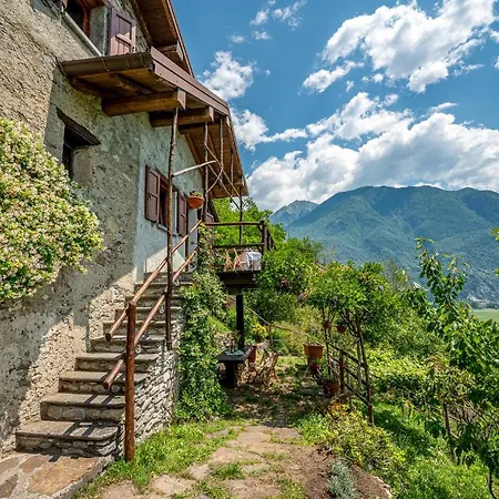 Rustico Ciabott Feriehus Dascio